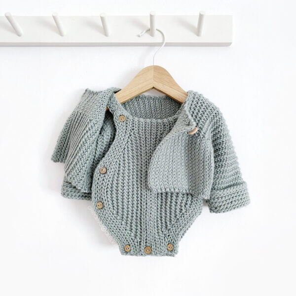 ITSY-SNAPPY Crochet Baby Set